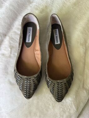 Steve Madden Olive Green Woven Pointed-Toe Flats